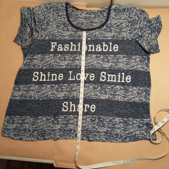 T shirt 👕 - Picture 9 of 9